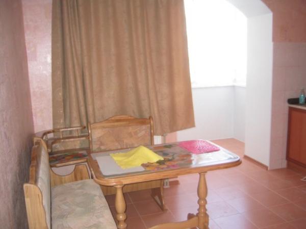 1-но ком кварт в Феодосии -4 мин море.     на -2025 год — фото 2